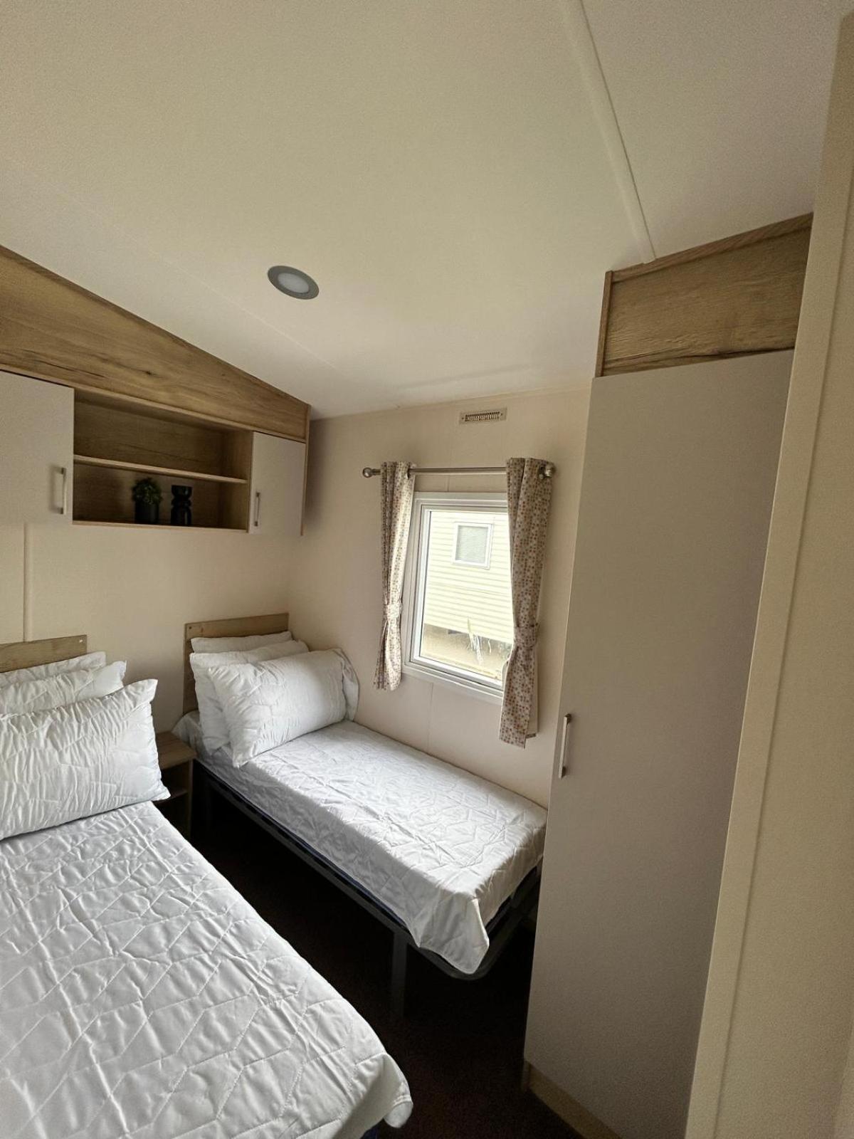 Verbjam 6 Berth Caravan Holiday St Osyth Clacton-On-Sea Exterior foto